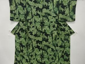 縮緬地　陶器に草花模様　単衣小紋着物